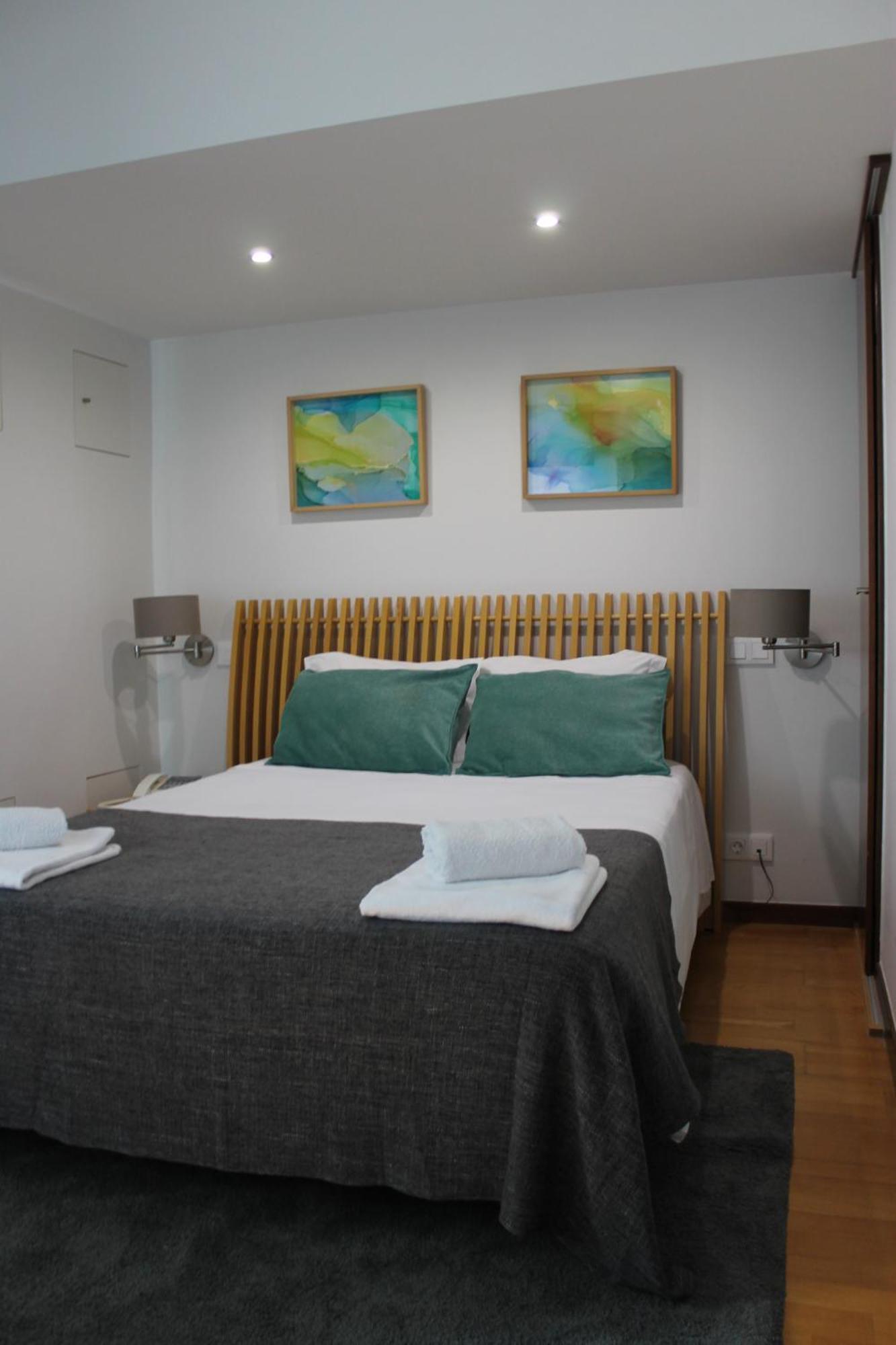 Hotel Paulo VI Рио Майор Екстериор снимка