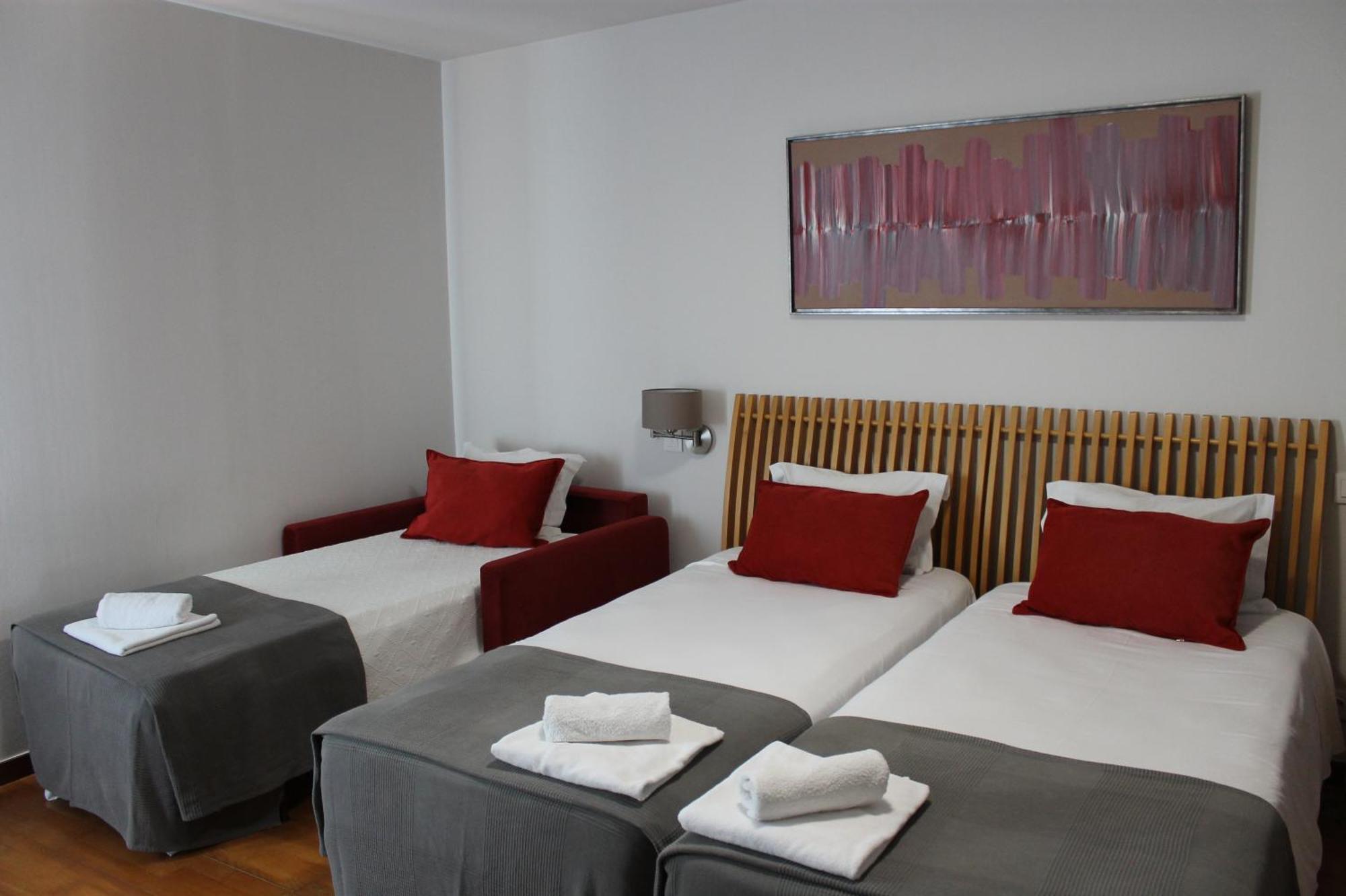Hotel Paulo VI Рио Майор Екстериор снимка